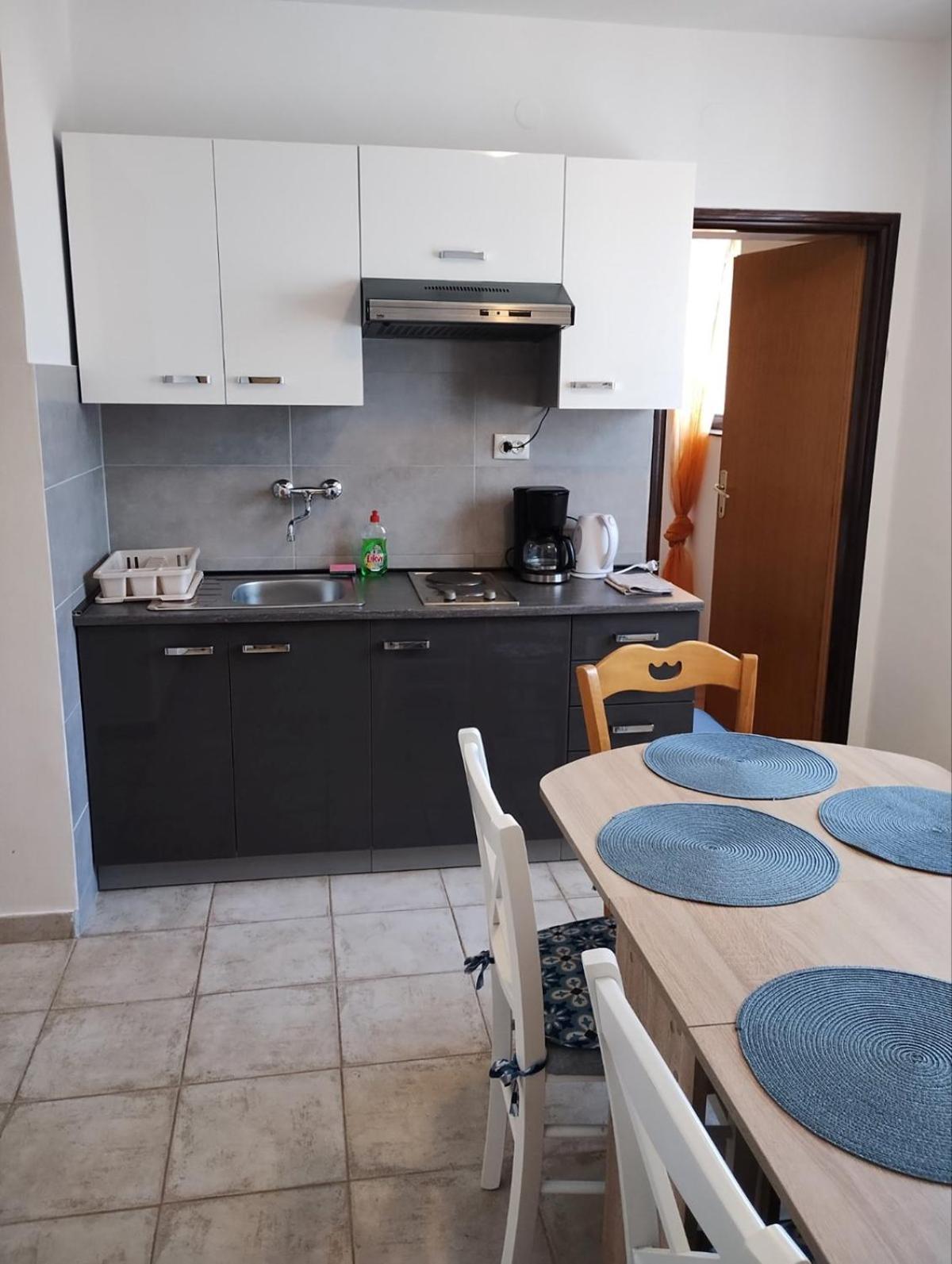 באניולה Apartments Aldo מראה חיצוני תמונה