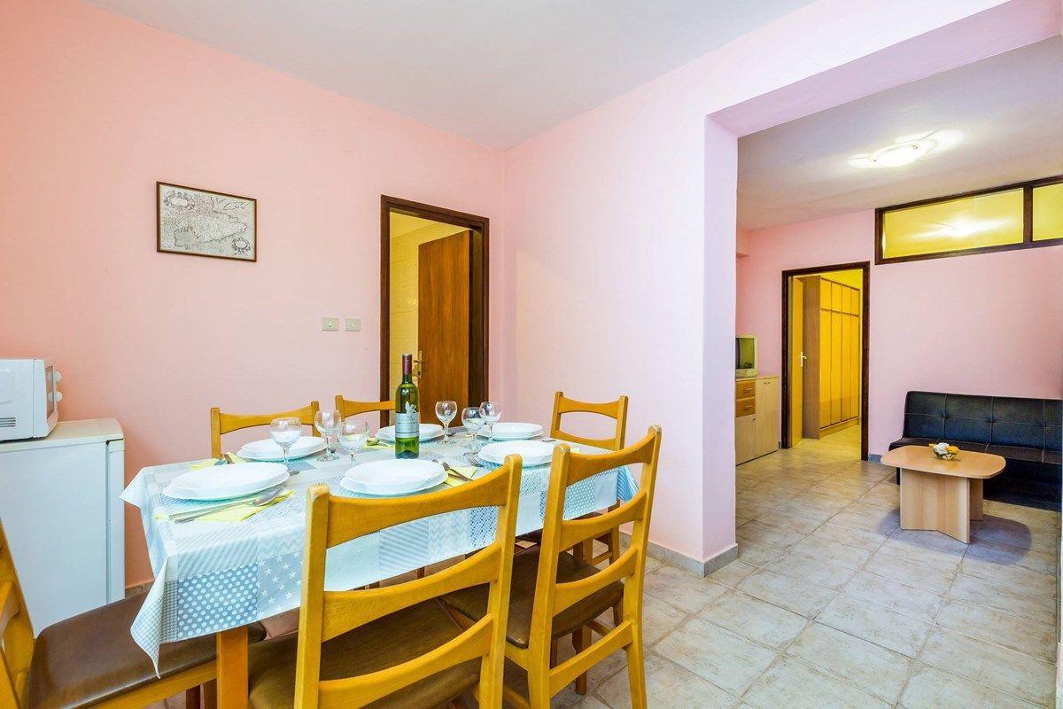 באניולה Apartments Aldo מראה חיצוני תמונה