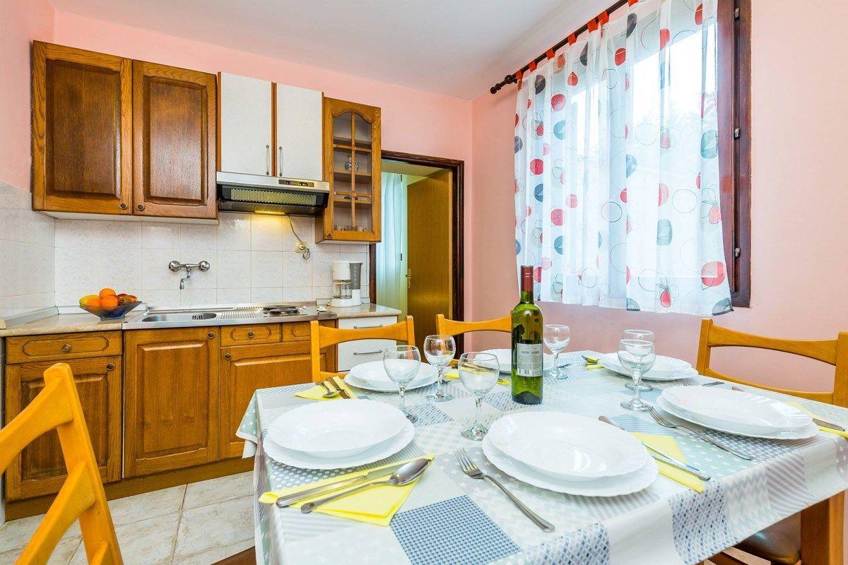 באניולה Apartments Aldo מראה חיצוני תמונה