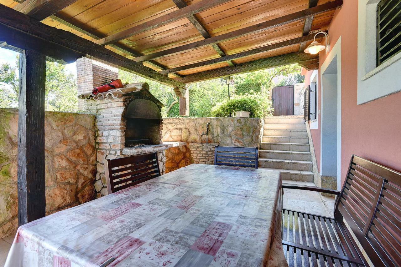 באניולה Apartments Aldo מראה חיצוני תמונה