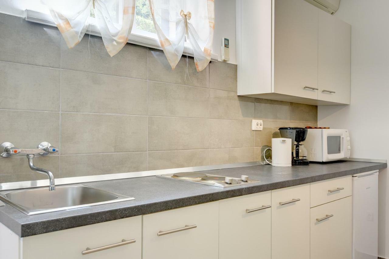 באניולה Apartments Aldo מראה חיצוני תמונה